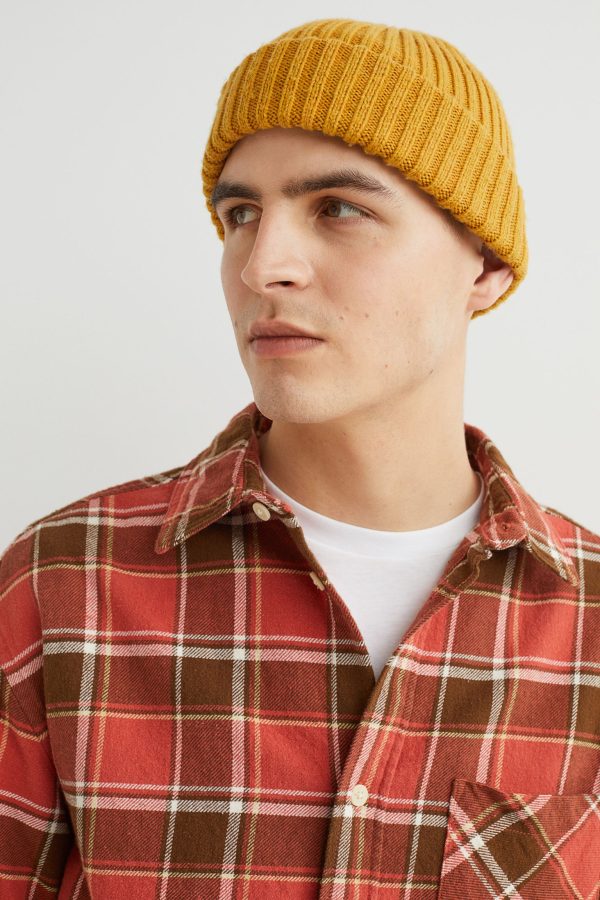 Ribbed Cropped T-Shirt With Buttons - Image 4