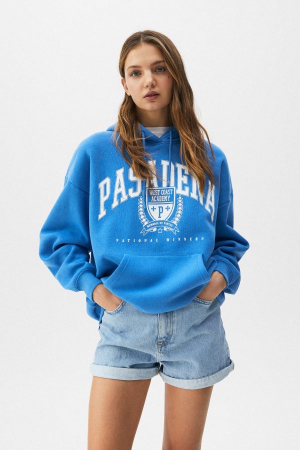 Oversized V-neck T-shirt - Image 4